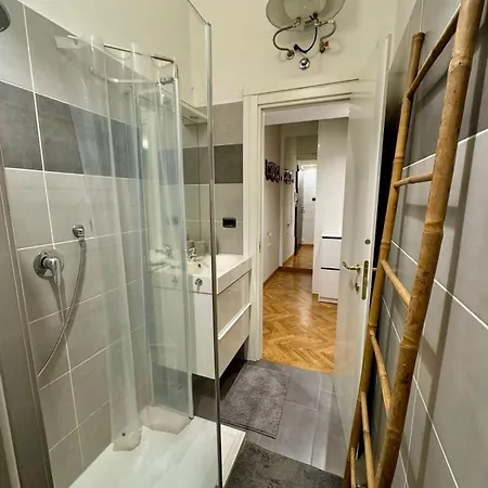 Modern Near California Metro Station For The Fashion Week Appartement